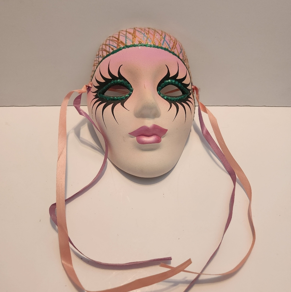VINTAGE SALLY MARDI GRAS - Colorful Decorative Mask with Ribbons